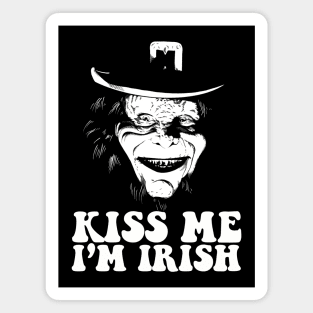 Leprechaun Kiss Magnet